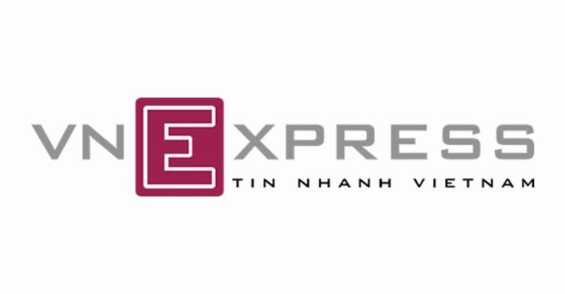 Hình ảnh minh họa người đẩy xe mua sắm trống và đầy hàng, thể hiện mối quan hệ giữa lực, khối lượng và gia tốc theo công thức định luật 2 Newton