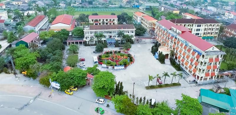 Sơ đồ minh họa cách miêu tả con vật giúp phát triển tư duy ngôn ngữ thông qua quan sát, chọn từ, cấu trúc câu và sáng tạo