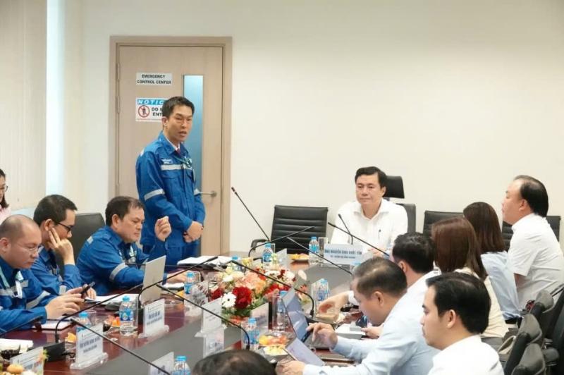 Nhà máy lọc dầu