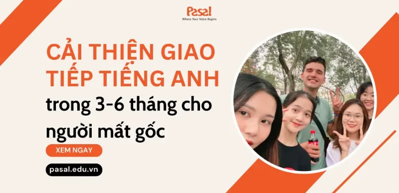Một người học tiếng Việt đang thực hành phát âm phụ âm trước gương hoặc với giáo viên