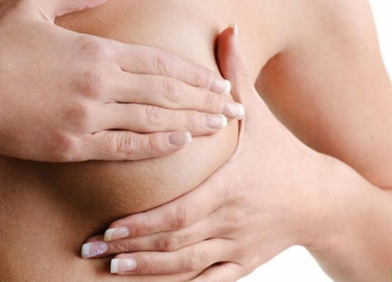 Nhận biết dấu hiệu tắc tia sữa